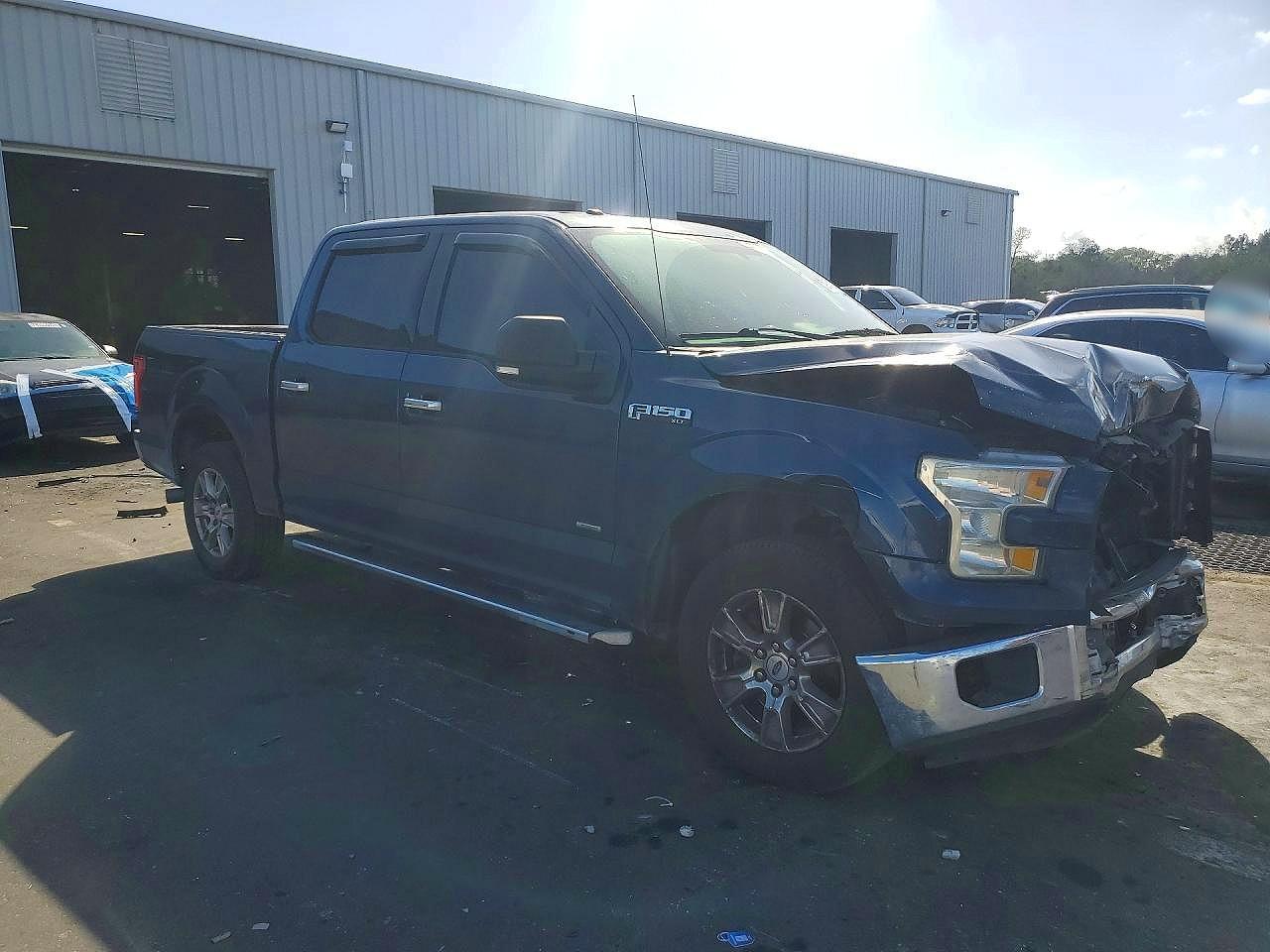 2015 Ford F150 Supercrew - Image 4