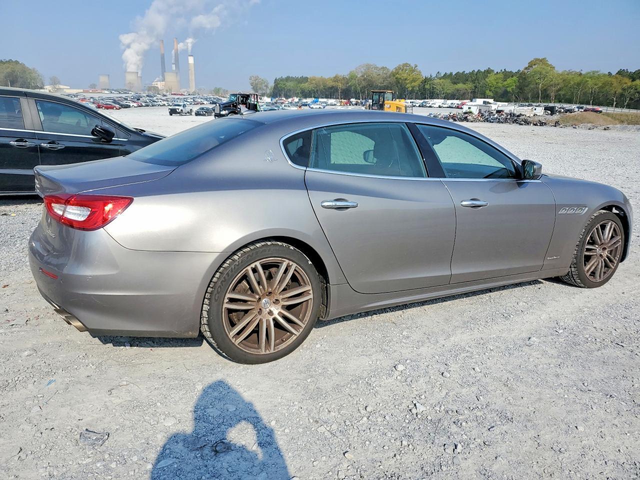 2017 Maserati Quattroporte S - Фото 3