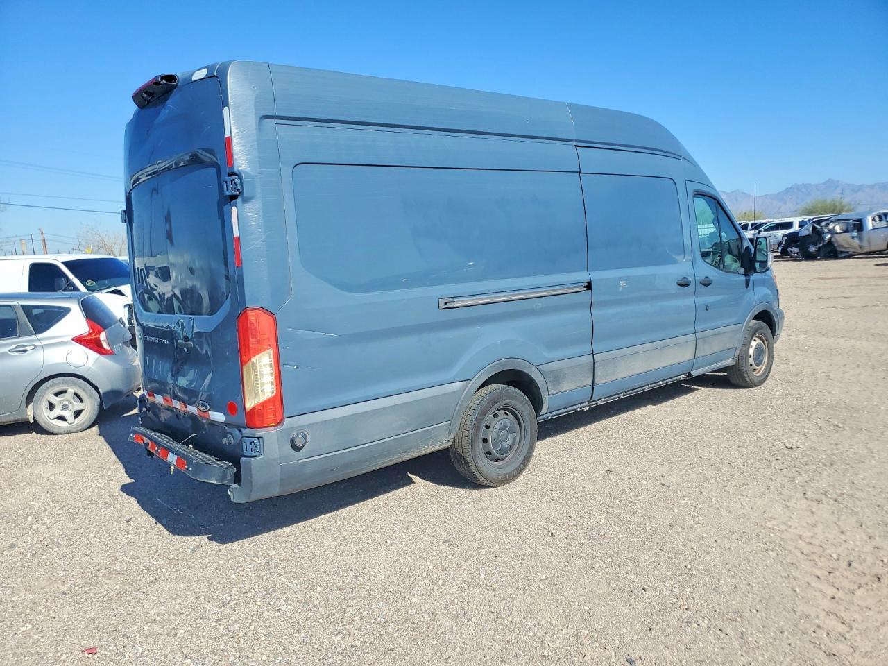 2019 Ford Transit T-250 Cargo ** R & D * Pri Fleet ** - Фото 5