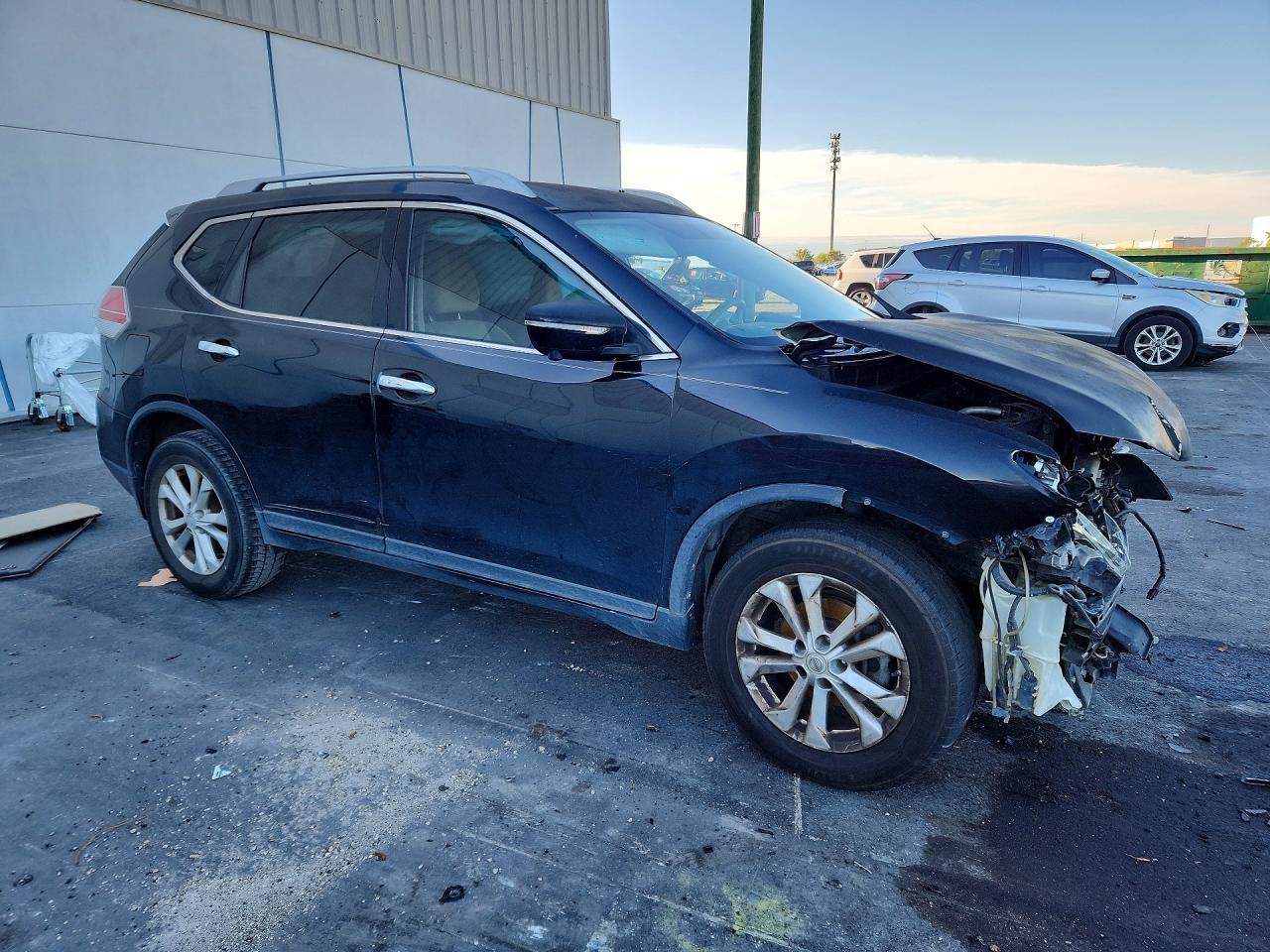 2015 Nissan Rogue Sv - Фото 4