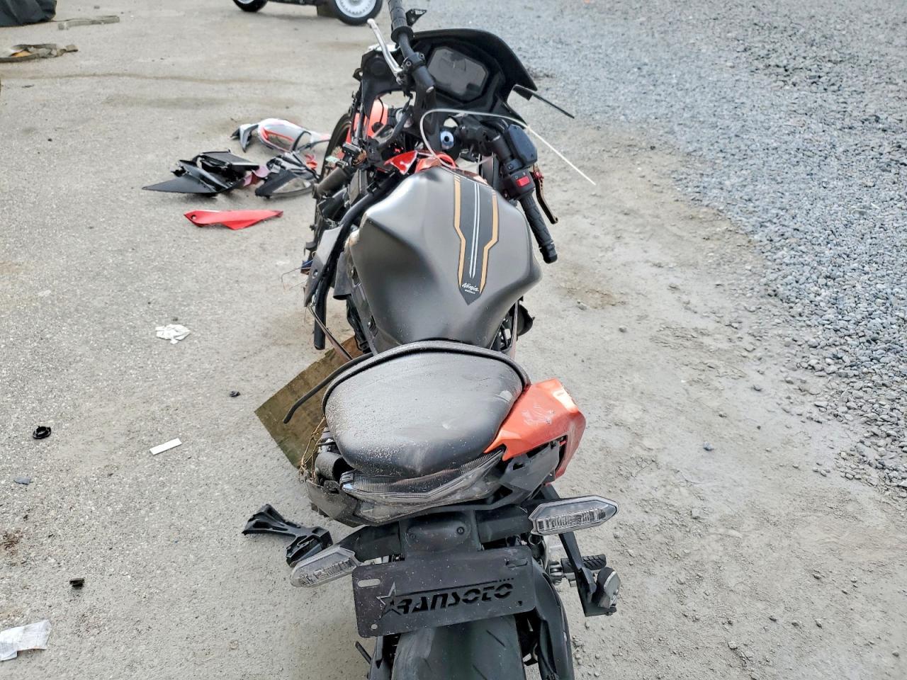 2023 Kawasaki Ex650 R - Фото 6