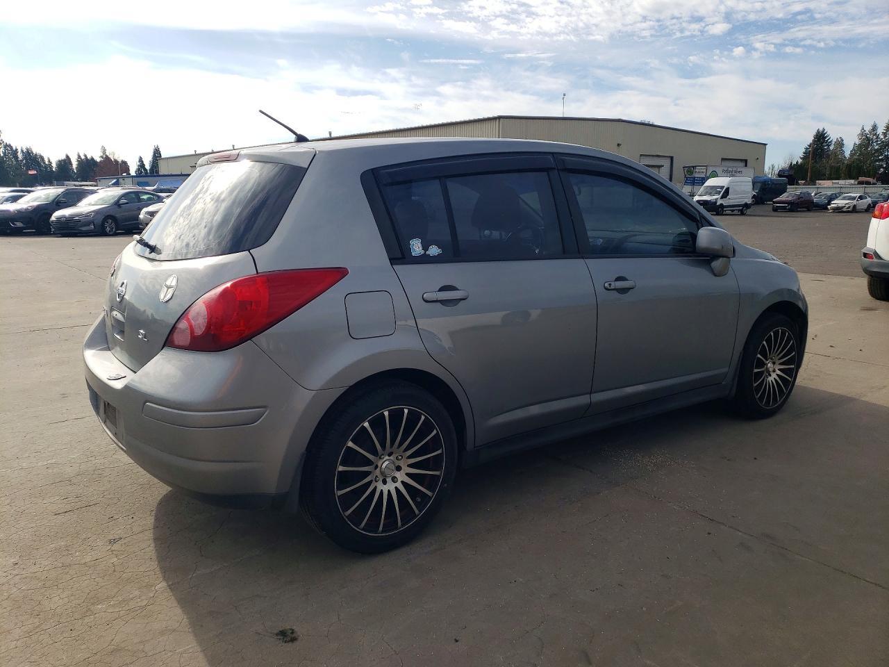 2007 Nissan Versa 1.8 S - Фото 3