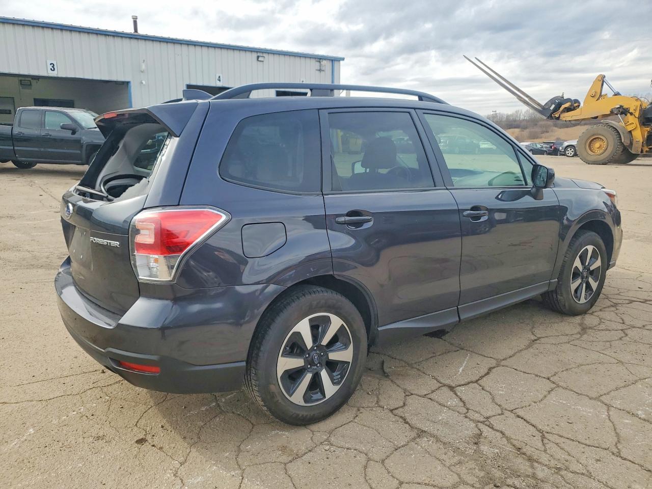 2018 Subaru Forester 2.5I Premium - Image 3