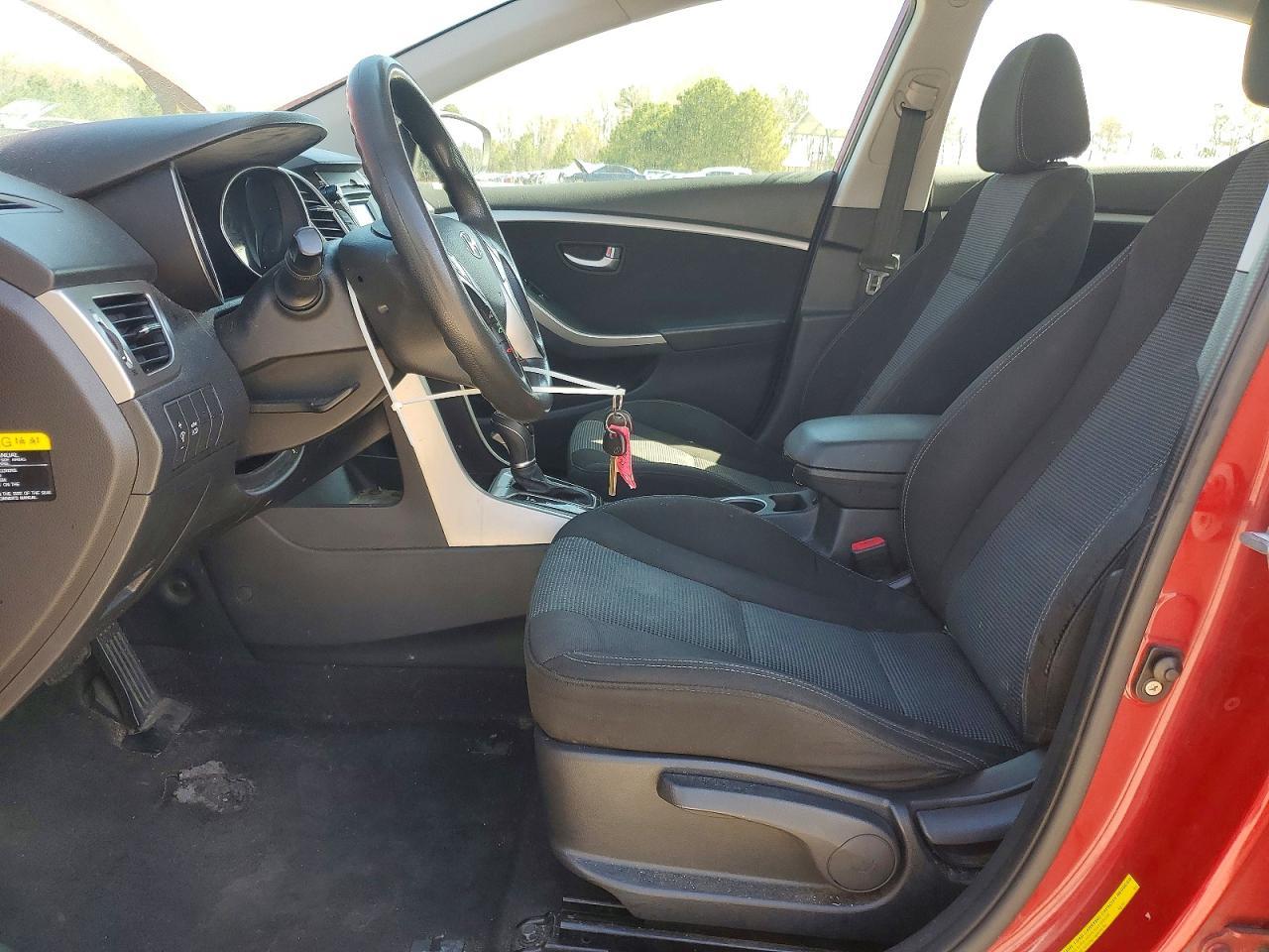 2016 Hyundai Elantra Gt Base - Фото 7