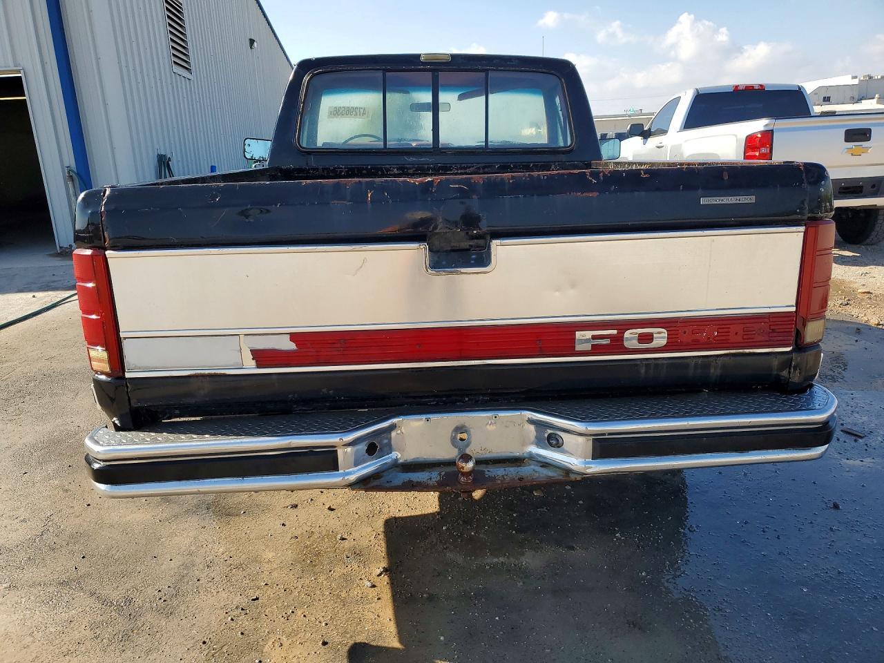1986 Ford F150 - Фото 6