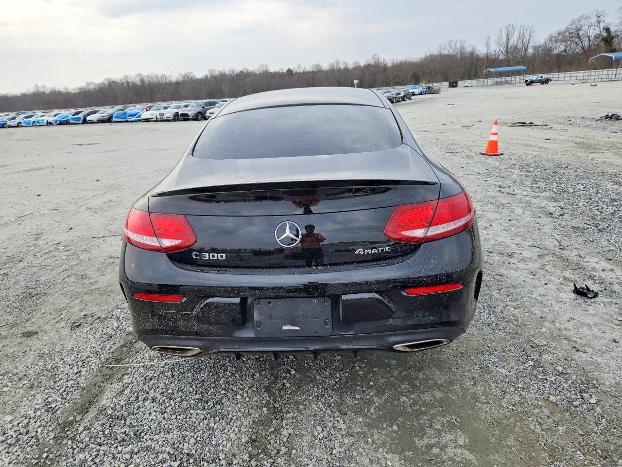 2018 Mercedes-Benz C 300 4Matic - Image 6