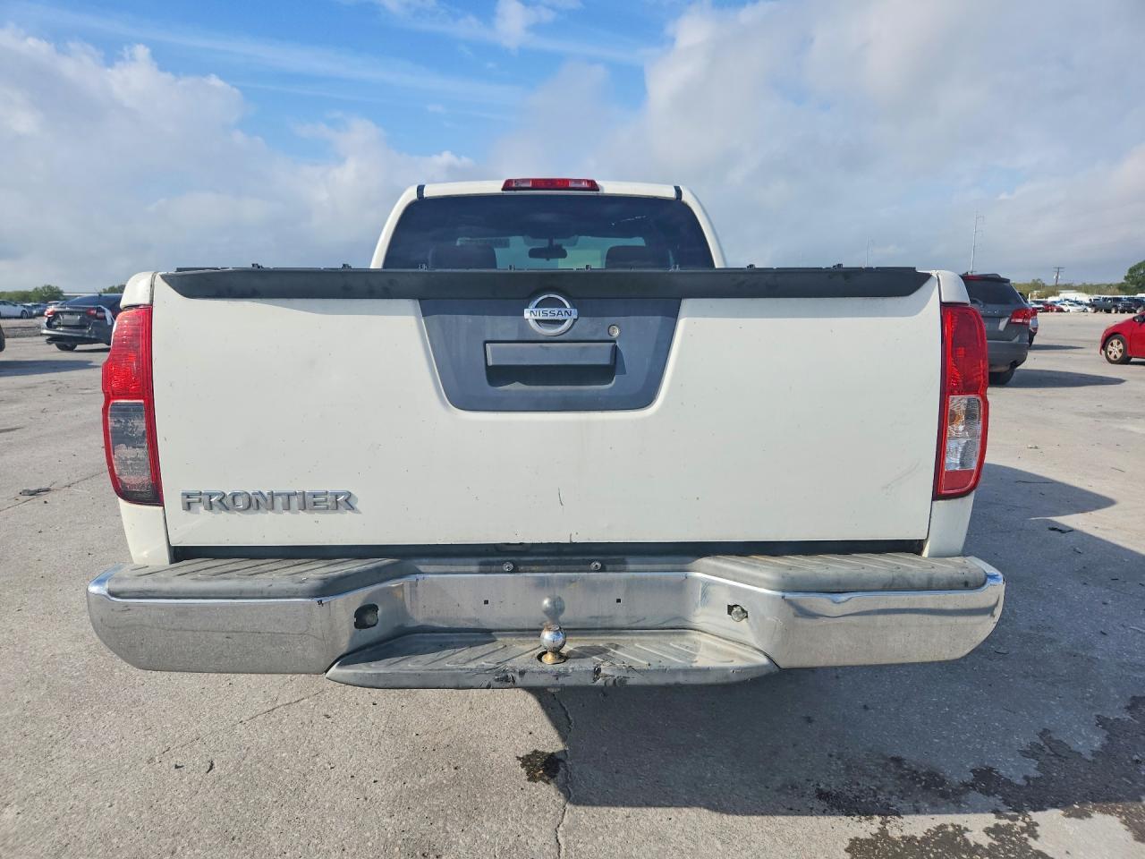 2014 Nissan Frontier S - Фото 6