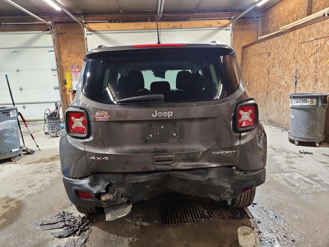 2019 Jeep Renegade Sport - Фото 6