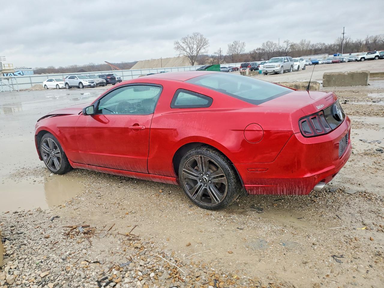 2013 Ford Mustang - Фото 2