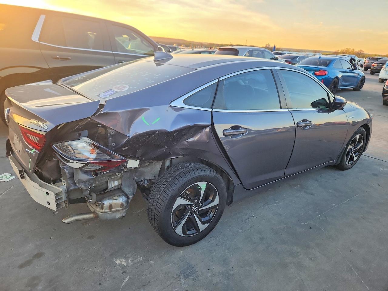 2021 Honda Insight Ex - Image 3