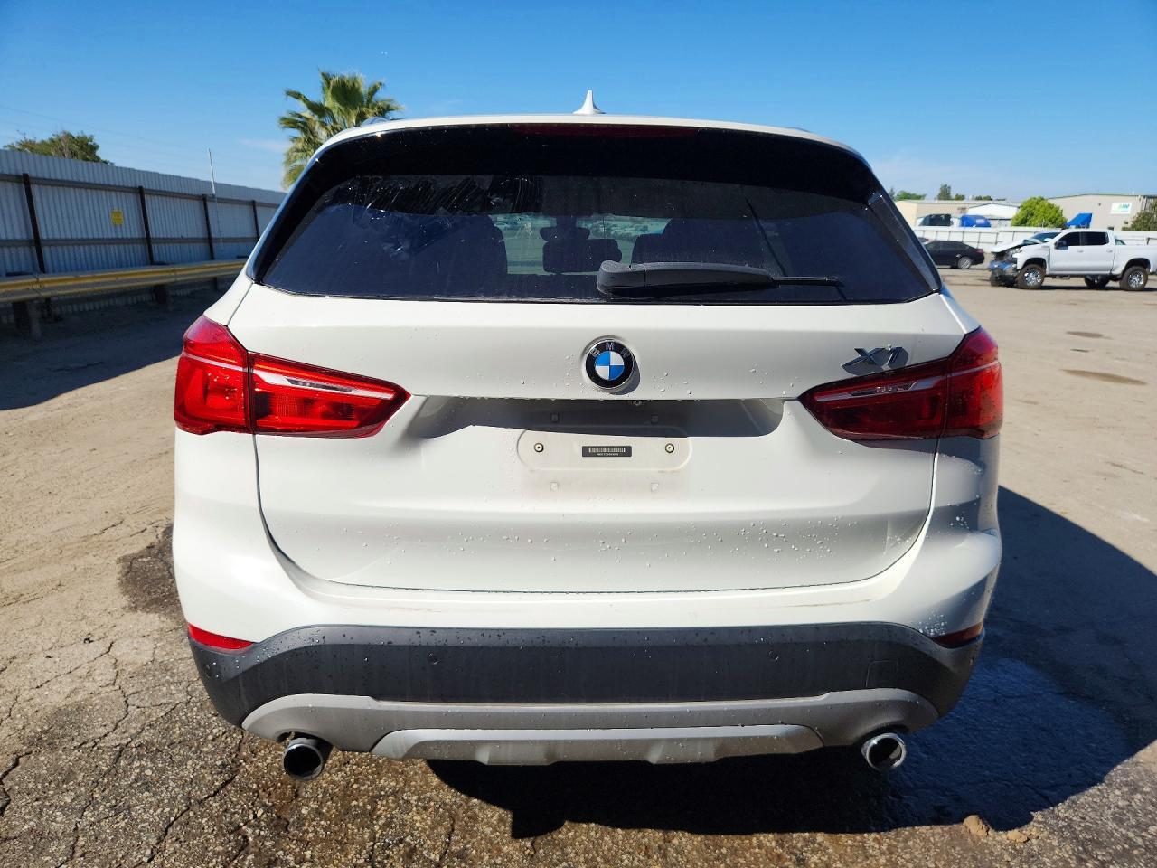 2017 BMW X1 Sdrive28I - Фото 6