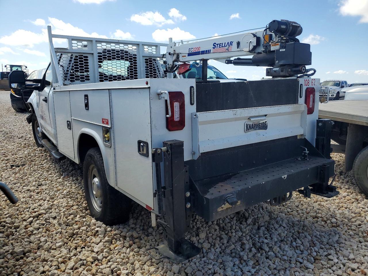 2021 Ford F350 Super Duty - Image 2