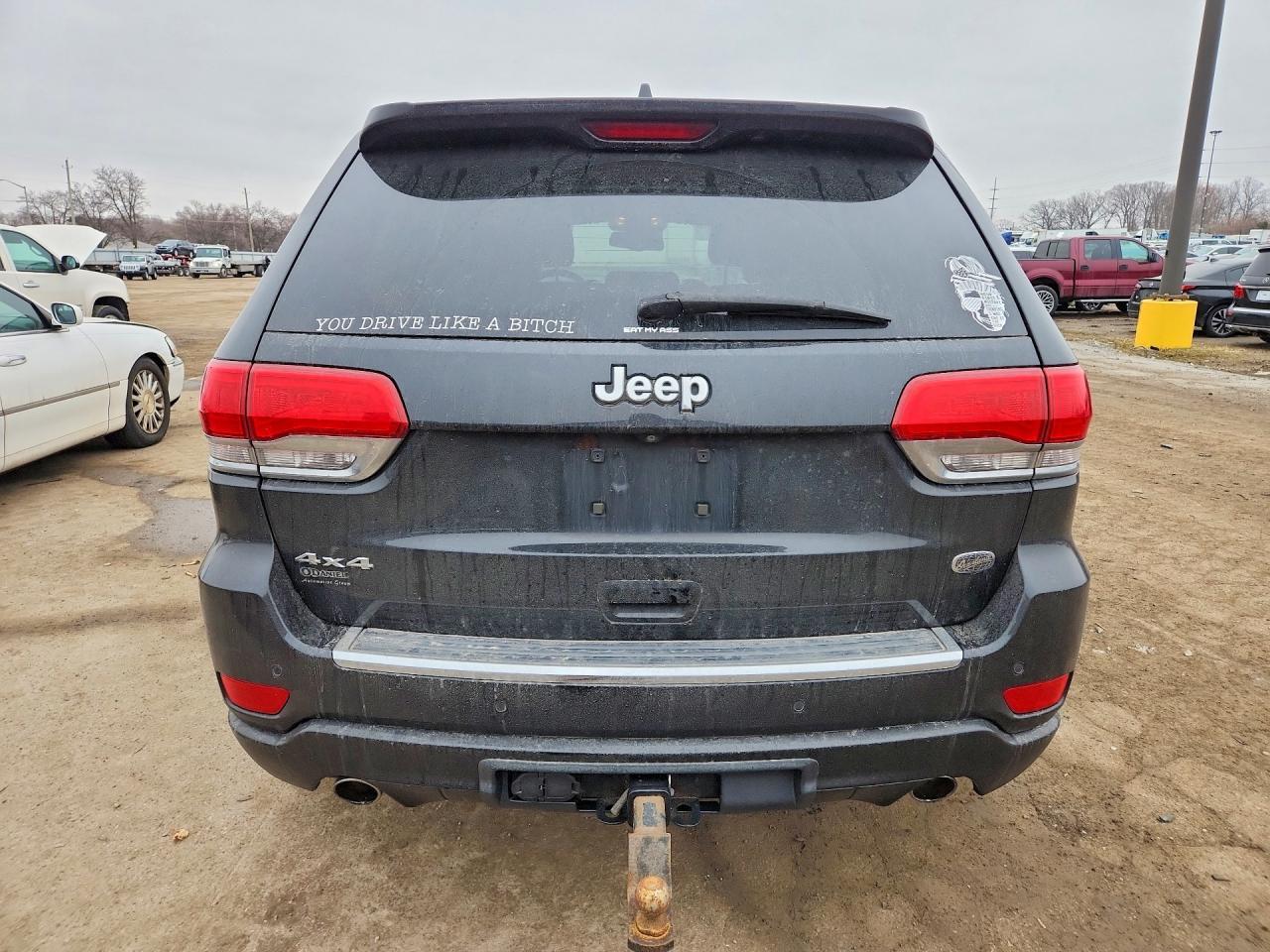 2015 Jeep Grand Cherokee Overland - Image 6