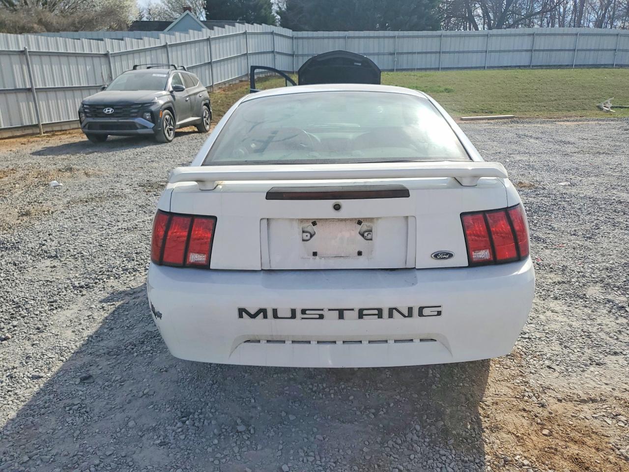 2004 Ford Mustang - Фото 6