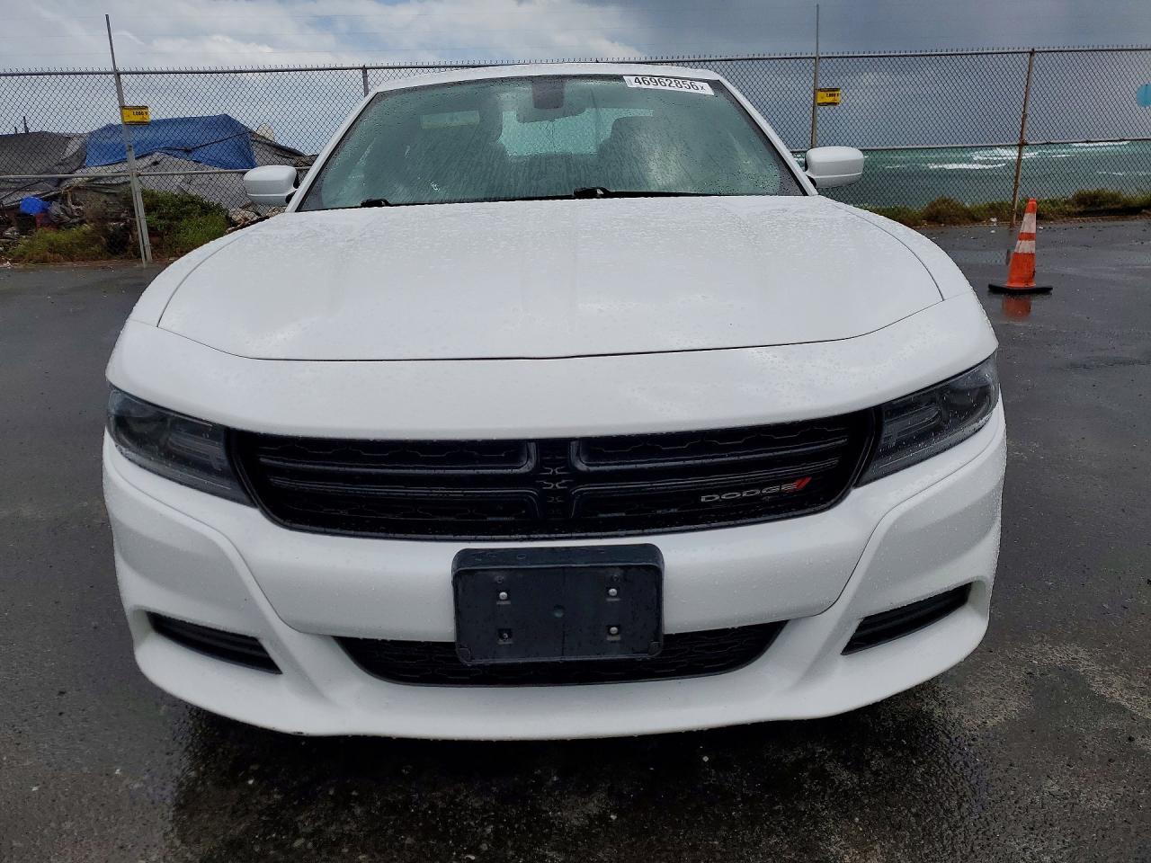 2021 Dodge Charger Sxt - Фото 5