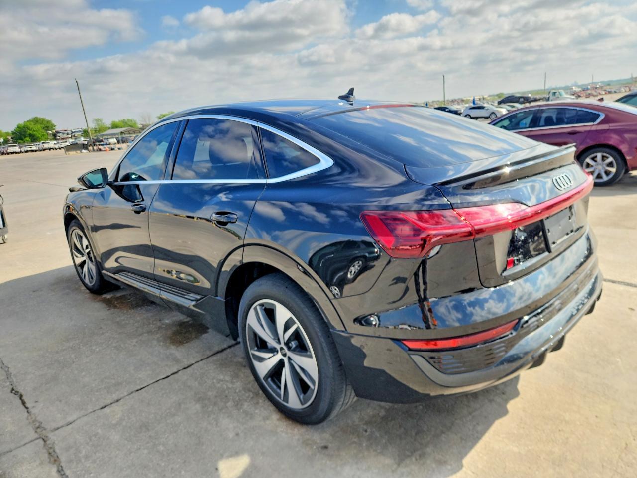 2024 Audi Q8 E-Tron Sportback Premium Plus - Image 2