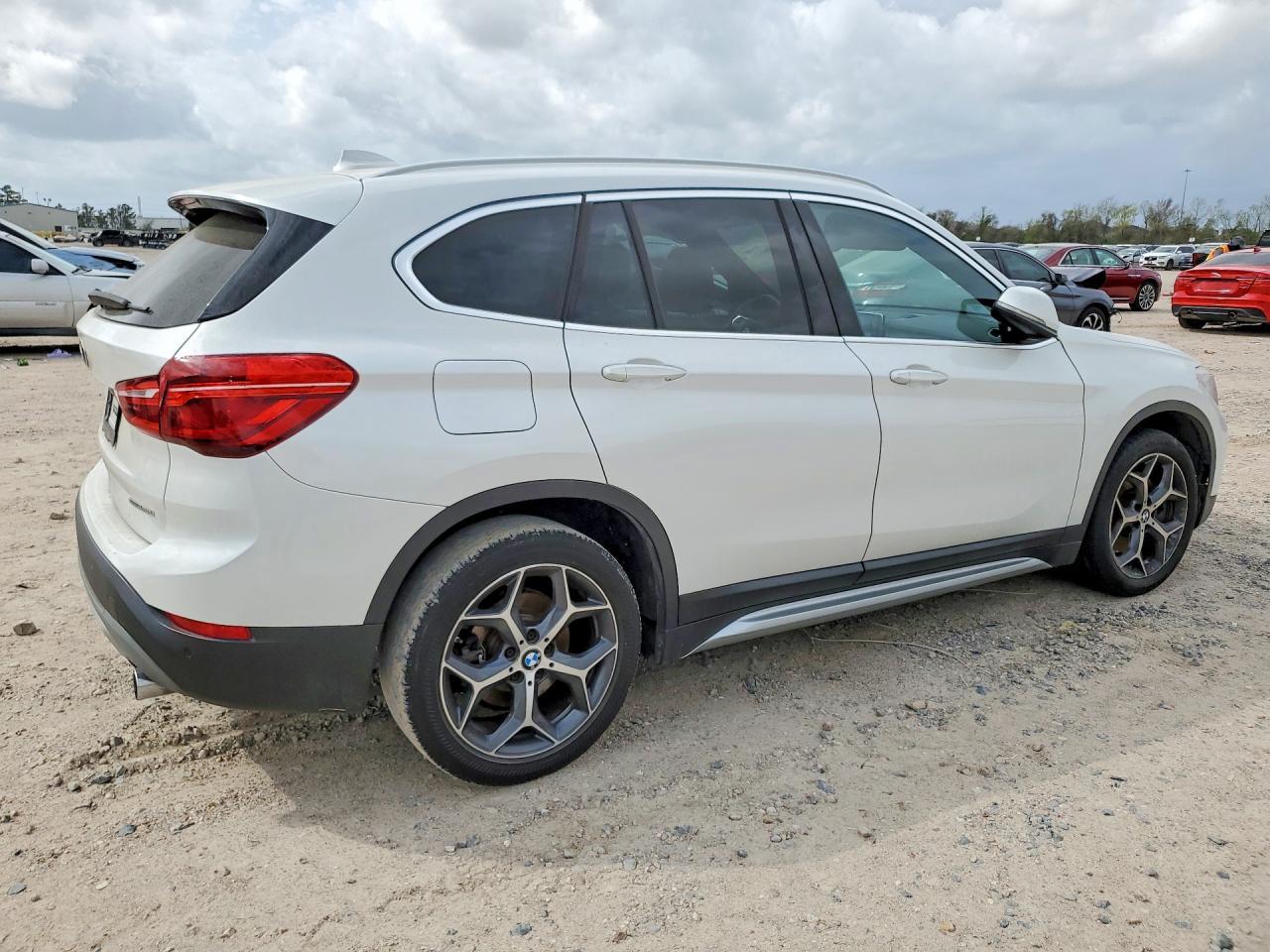2019 BMW X1 Sdrive28I - Image 3