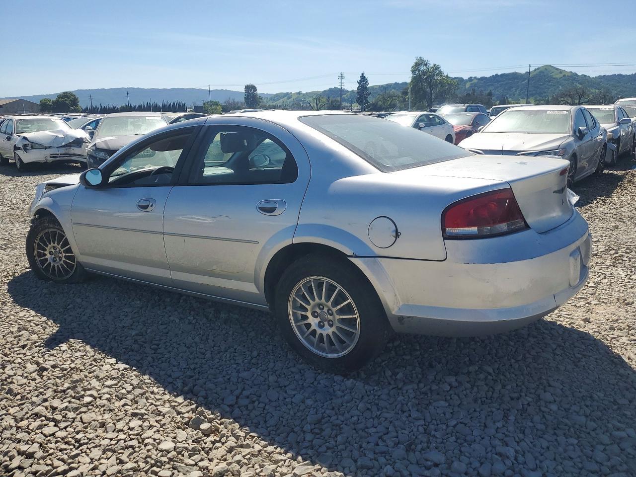 2005 Chrysler Sebring - Image 2