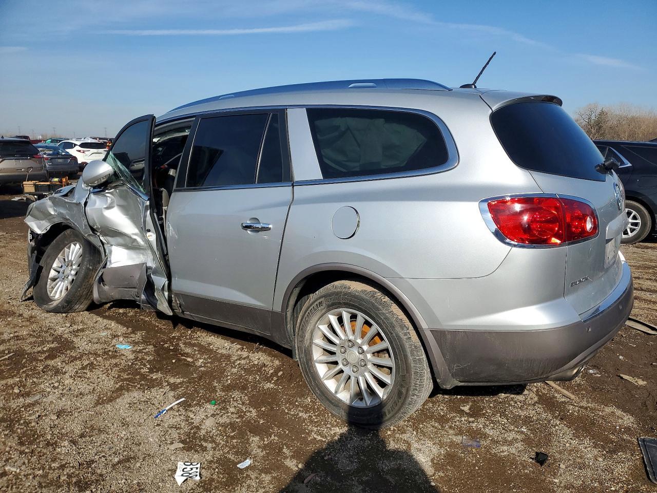 2011 Buick Enclave Cxl - Image 2