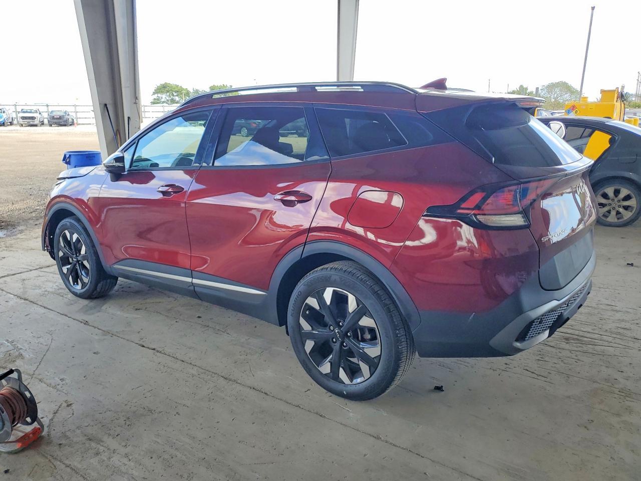 2023 Kia Sportage X-Line - Фото 2