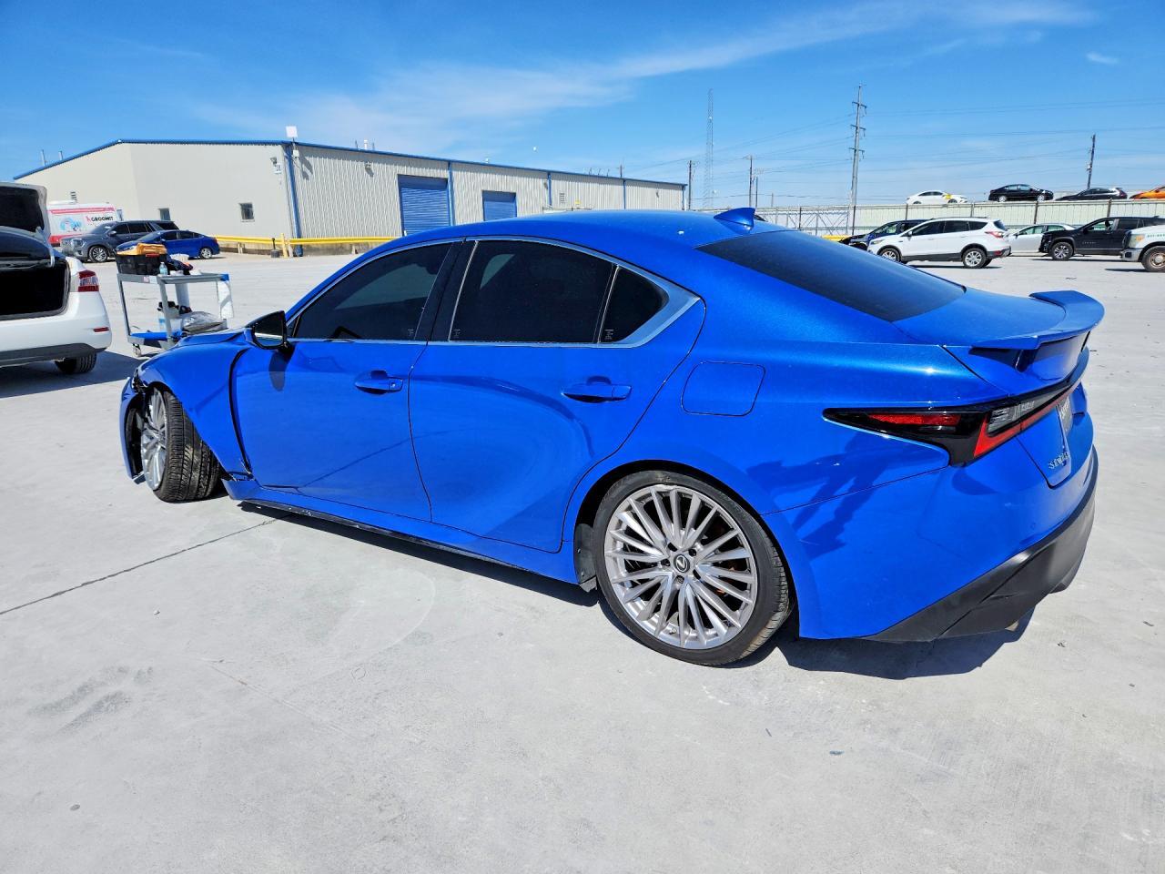 2022 Lexus Is 300 Base - Фото 2