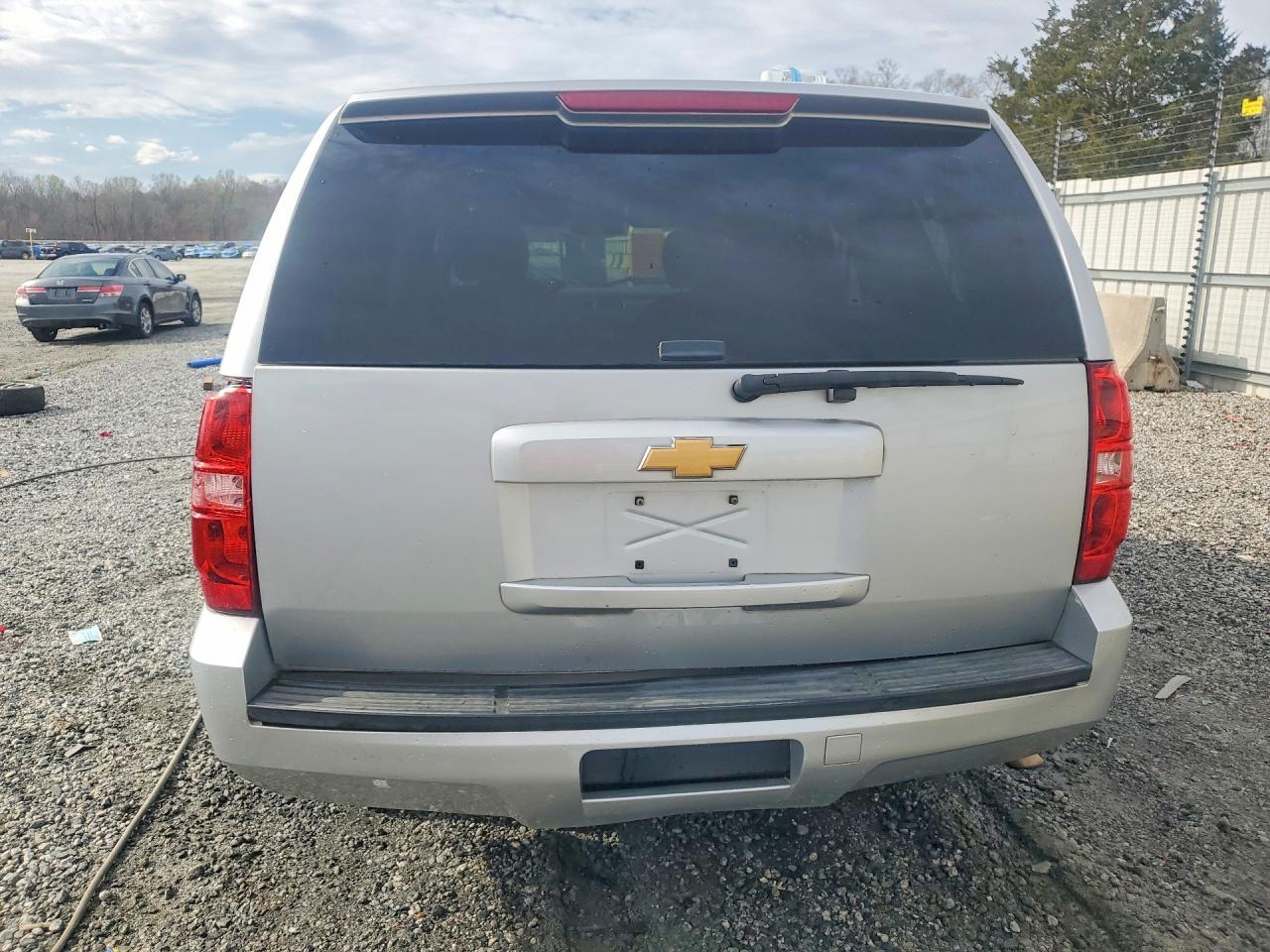 2013 Chevrolet Tahoe Police - Фото 6