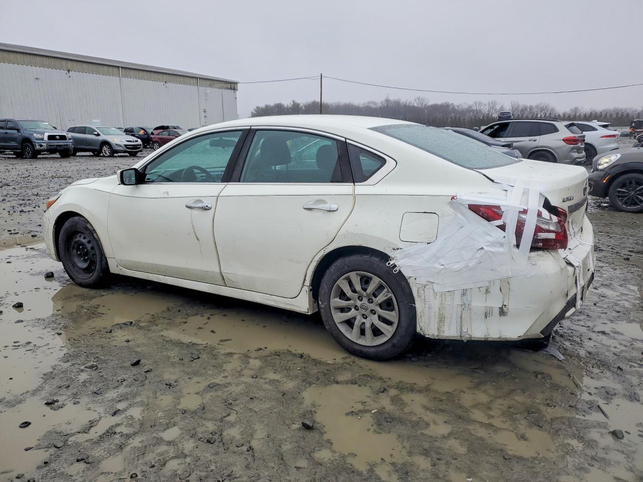 2018 Nissan Altima 2.5 S - Image 2