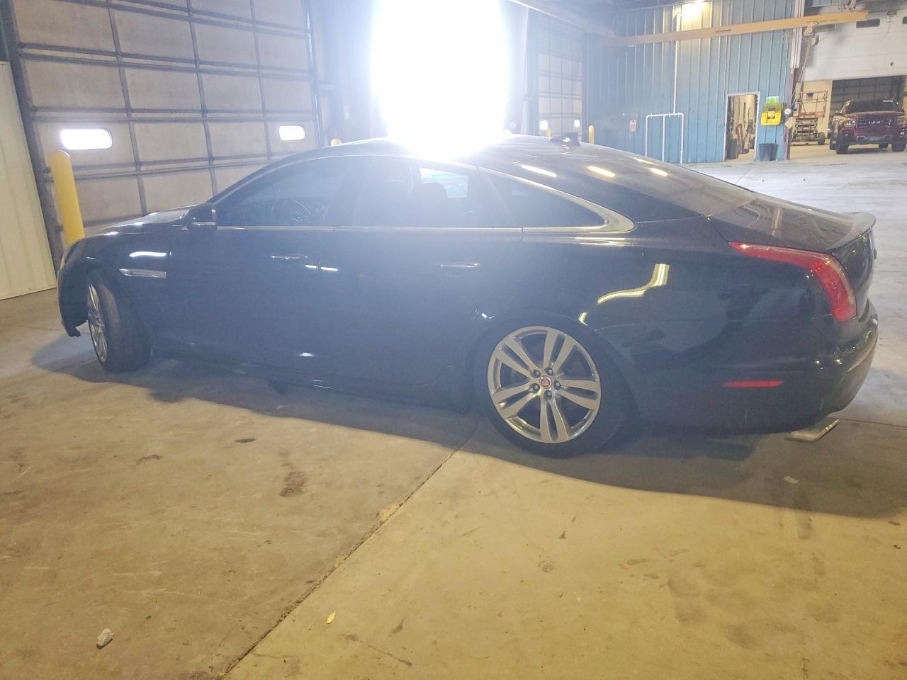 2015 Jaguar Xj - Фото 2