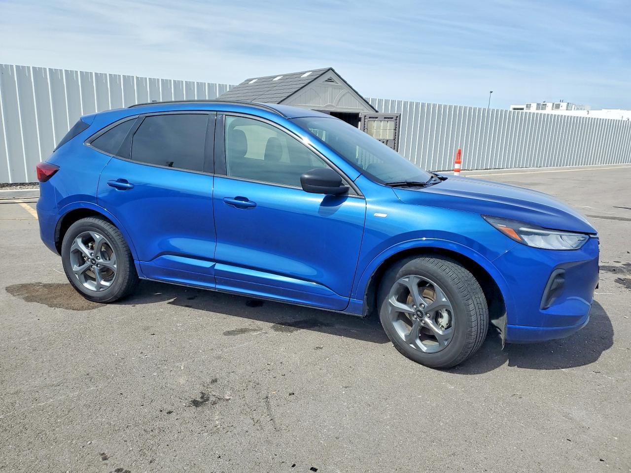 2023 Ford Escape St Line - Image 4