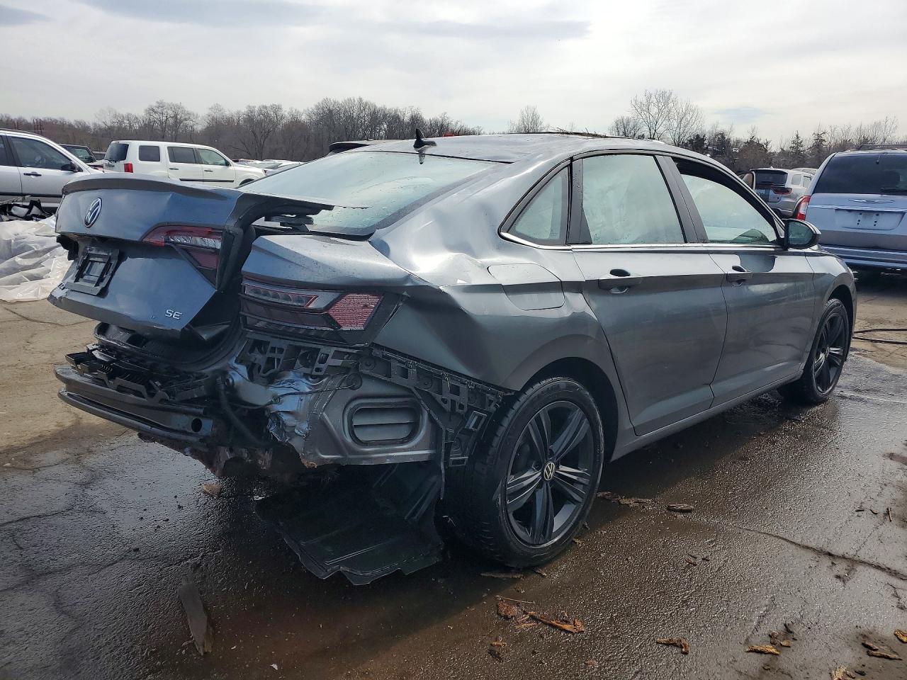 2023 Volkswagen Jetta Se - Фото 3