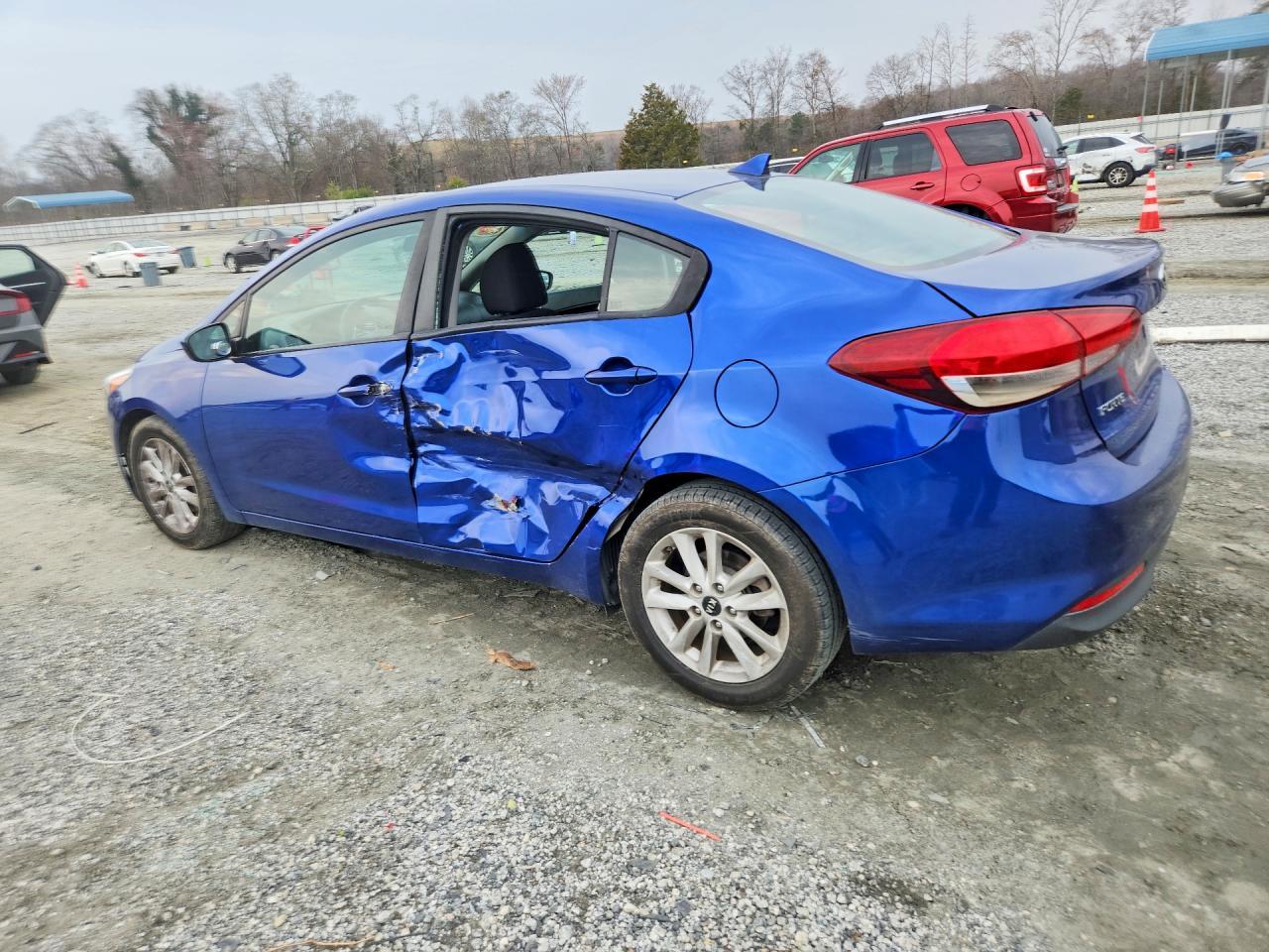 2017 Kia Forte Lx - Фото 2