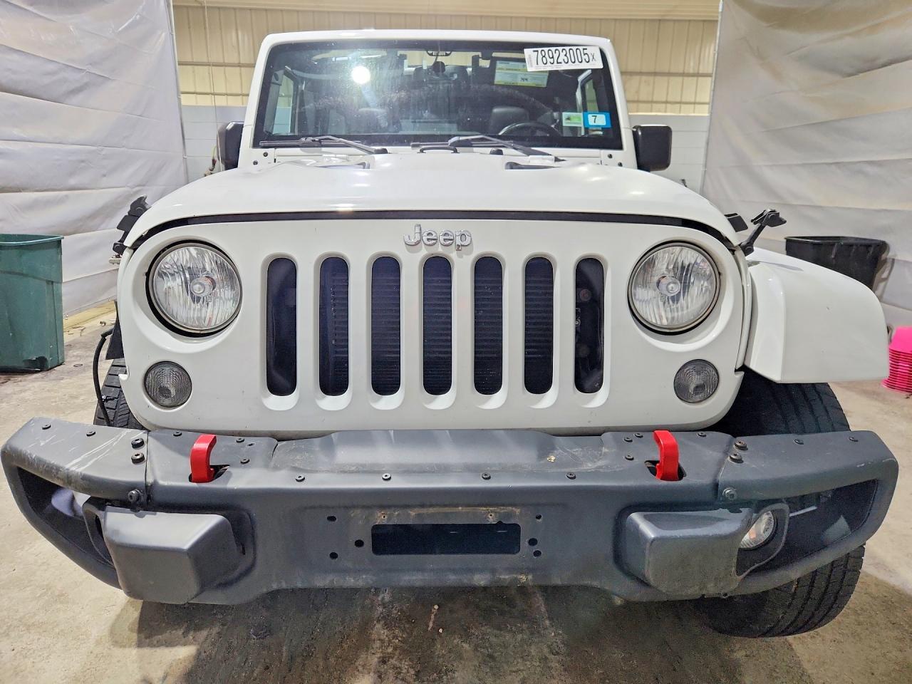 2016 Jeep Wrangler Unlimited Rubicon - Фото 5