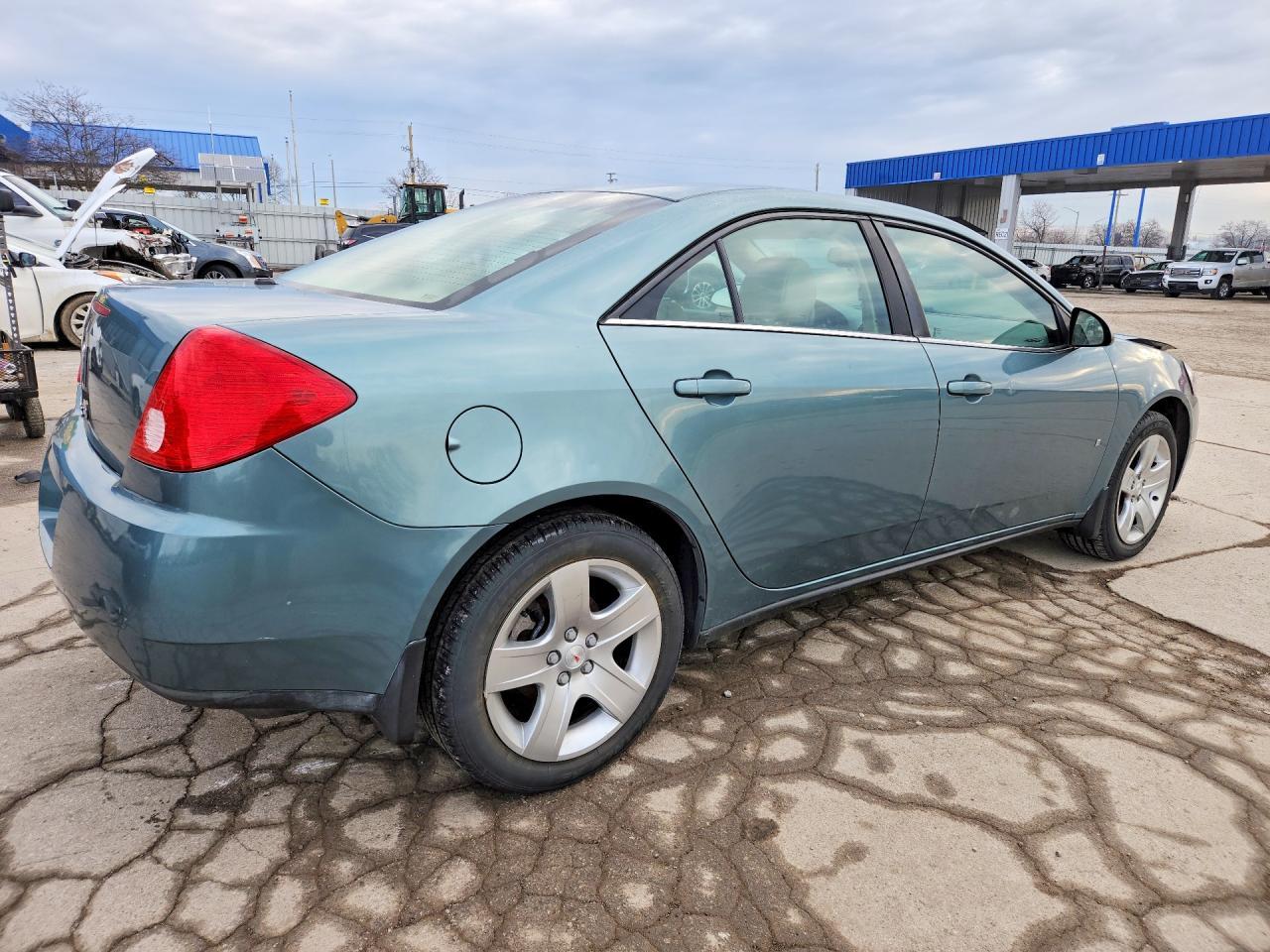 2009 Pontiac G6 Base - Image 3