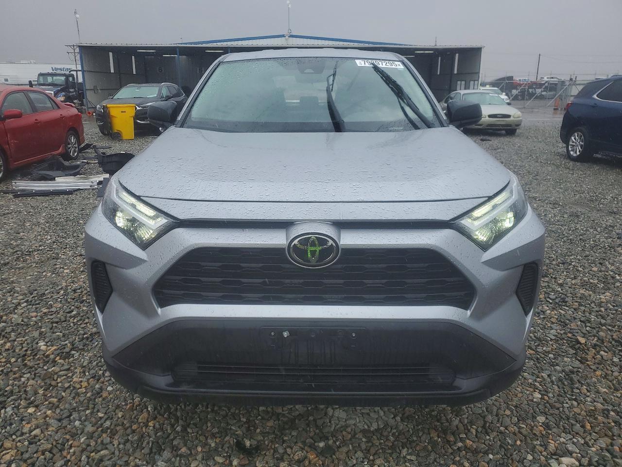 2023 Toyota Rav4 Le - Image 5