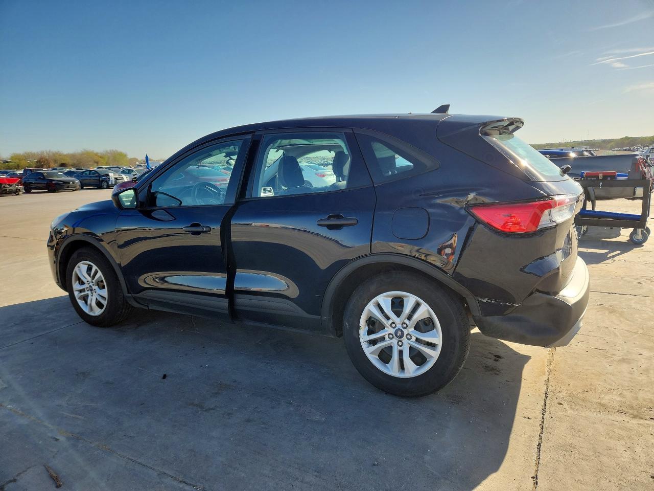 2021 Ford Escape S - Фото 2