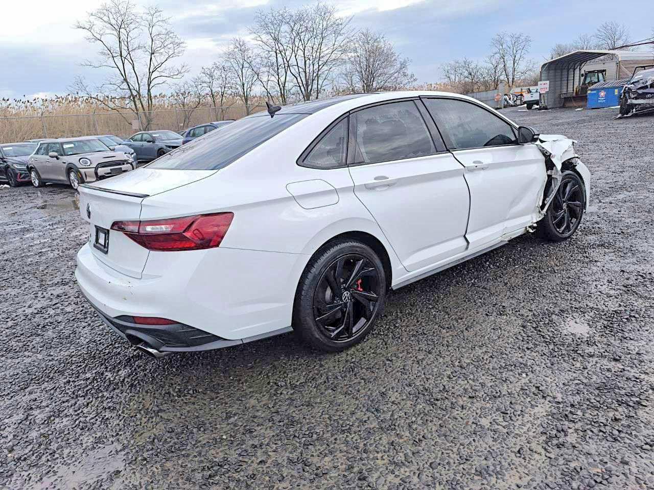 2023 Volkswagen Jetta Gli Autobahn - Image 4