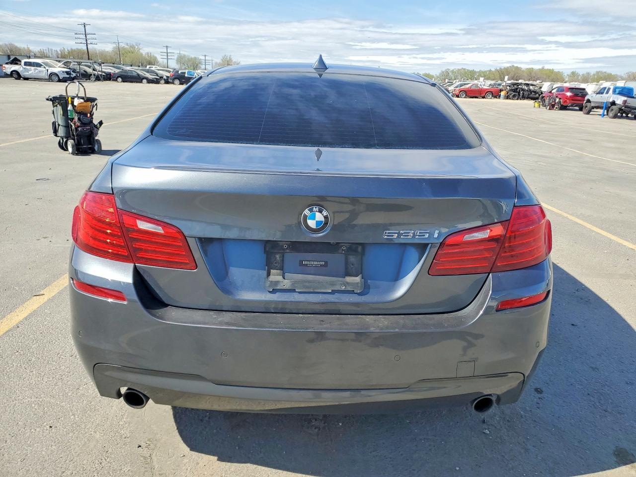 2015 BMW 535 - Image 6
