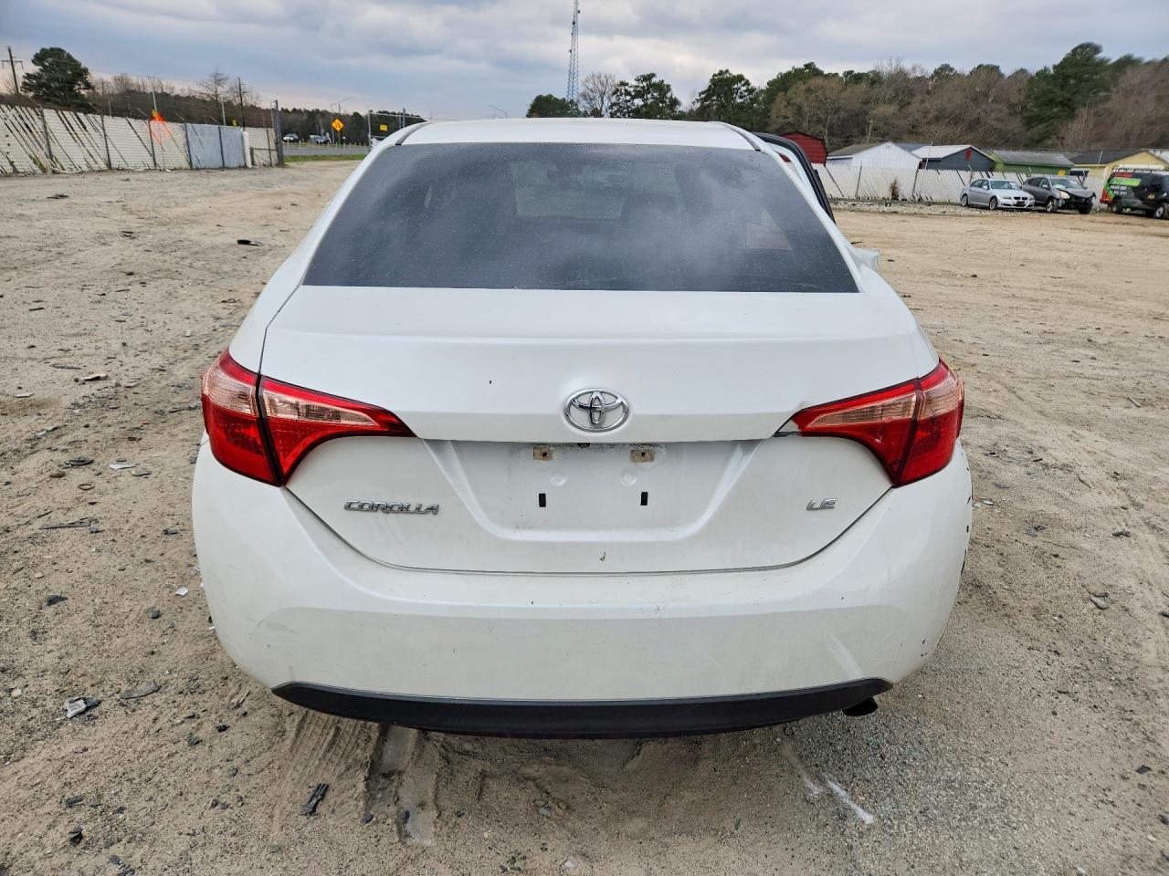 2018 Toyota Corolla Le - Image 6