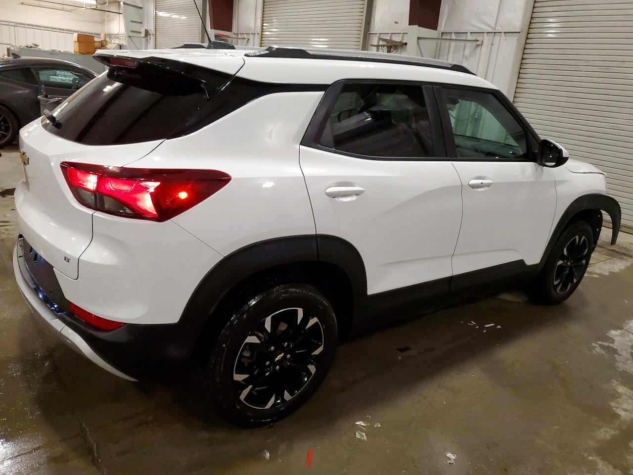 2022 Chevrolet Trailblazer Lt - Фото 3