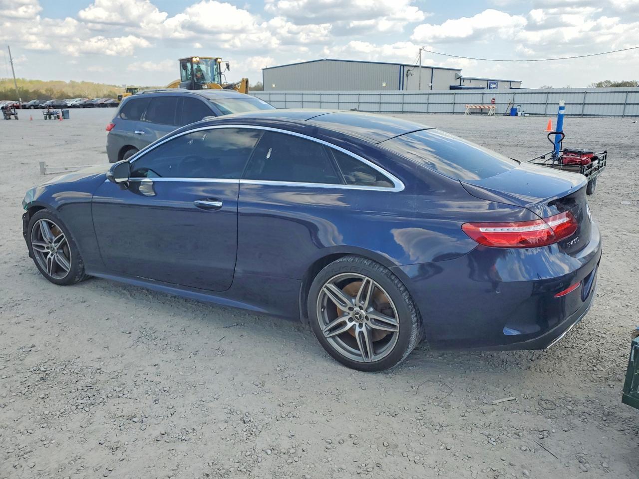 2018 Mercedes-Benz E 400 - Фото 2
