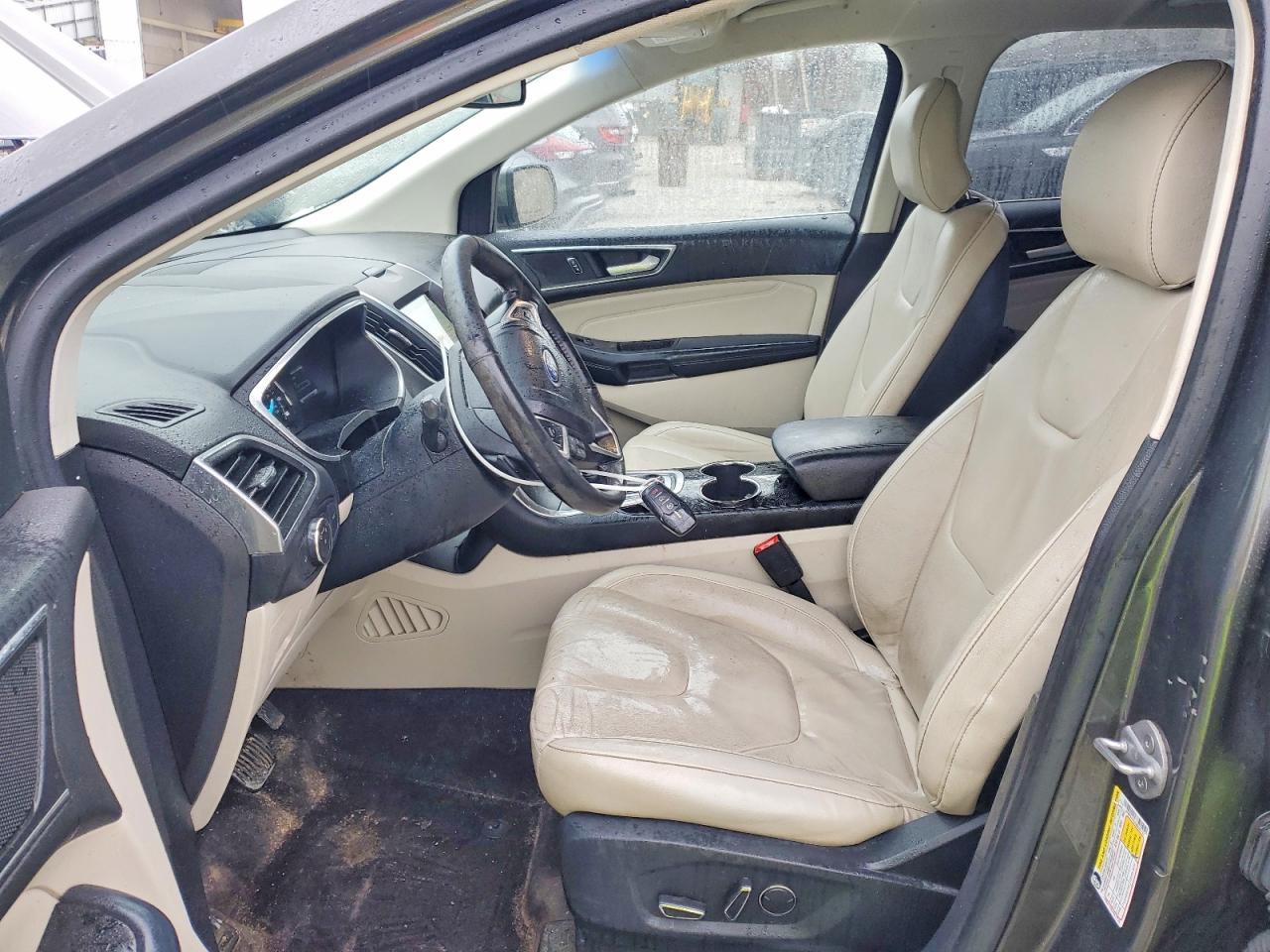 2016 Ford Edge Titanium - Image 7