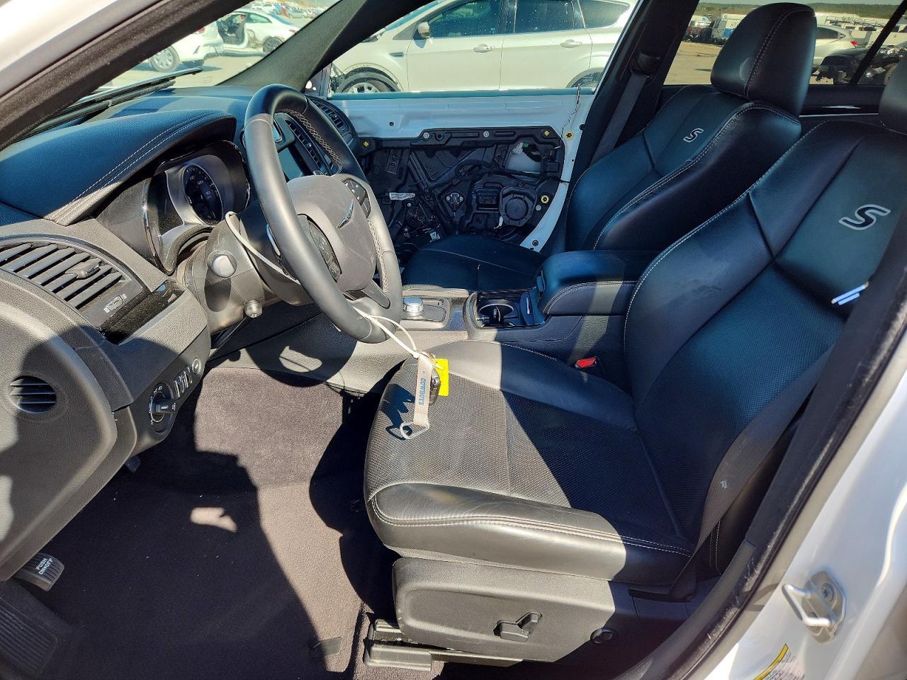 2018 Chrysler 300 S - Фото 7