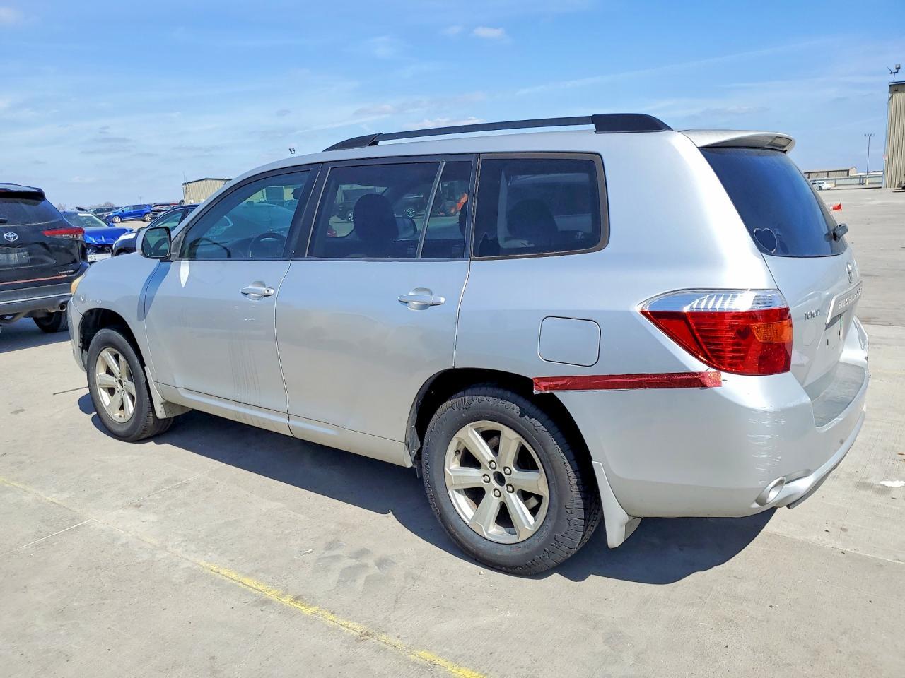 2008 Toyota Highlander Base - Image 2