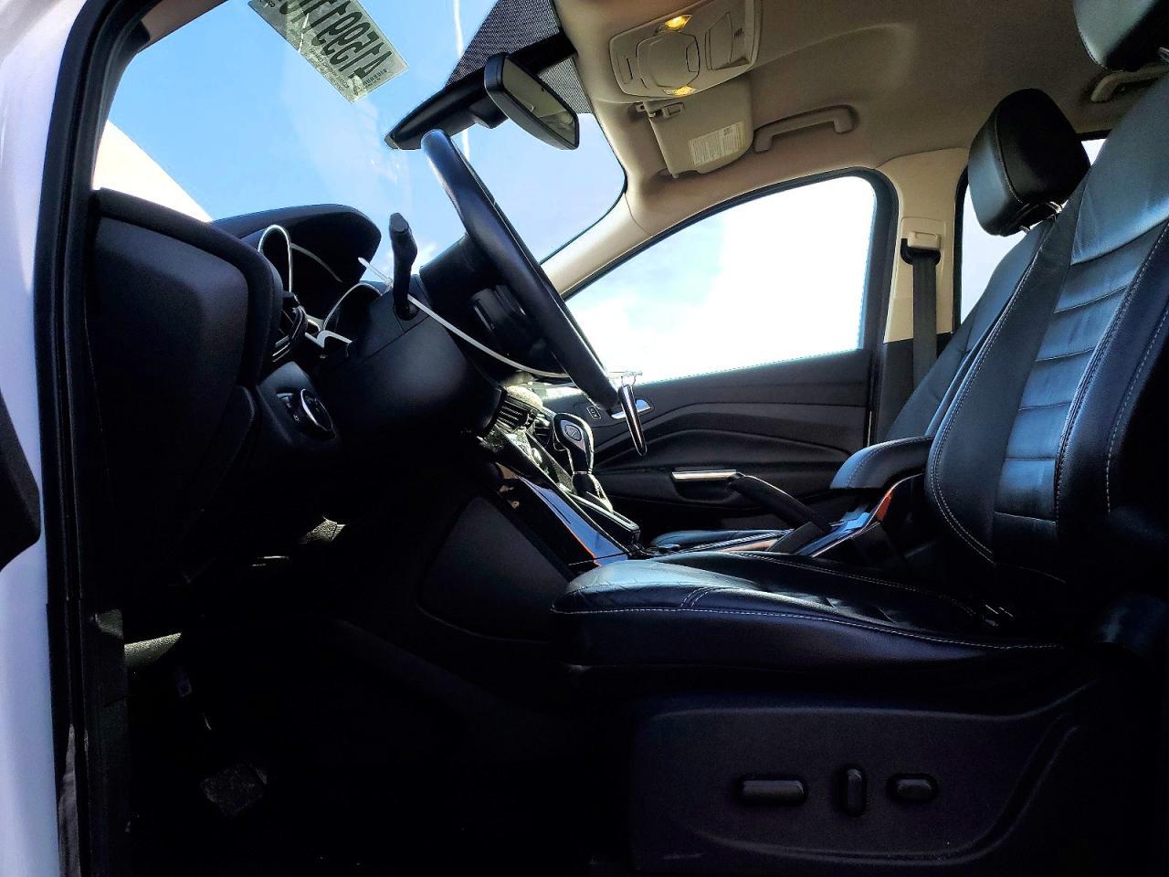 2016 Ford Escape Titanium - Фото 7