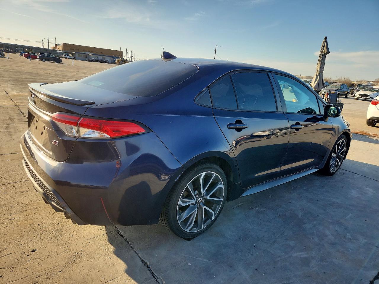 2020 Toyota Corolla Se - Image 3
