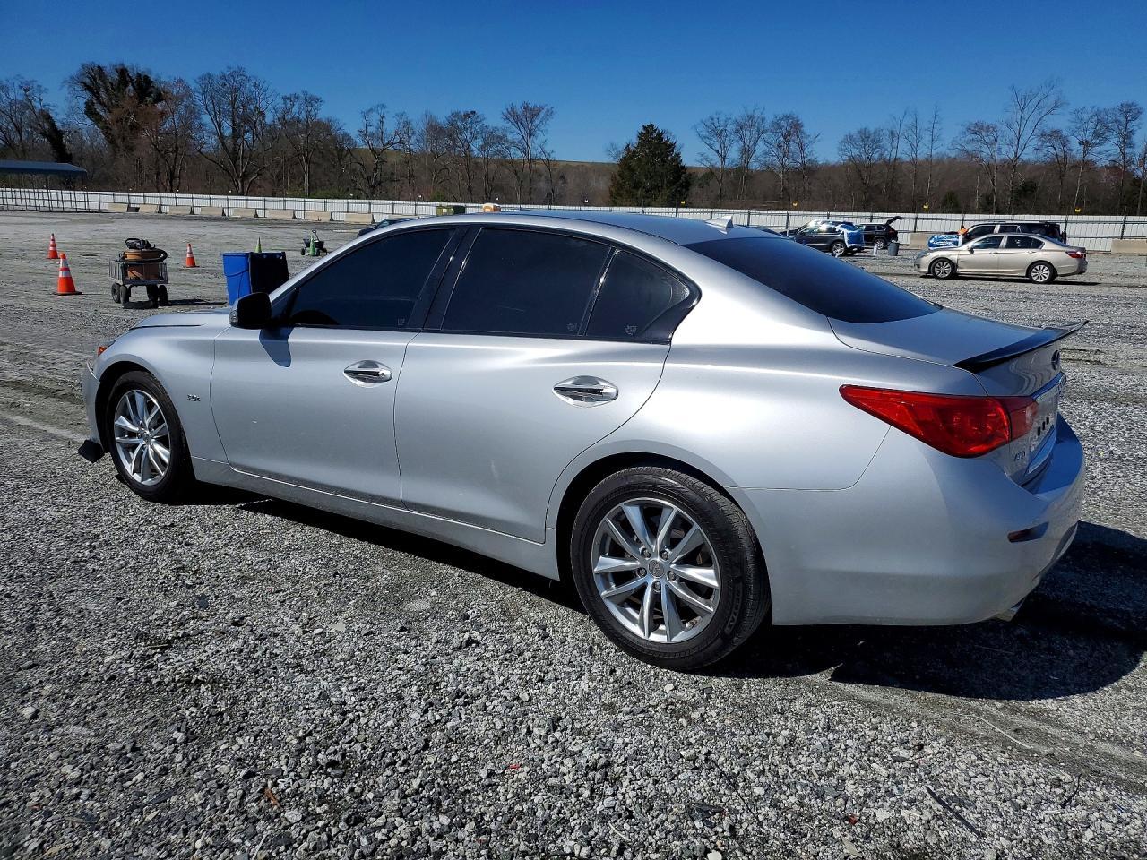 2017 Infiniti Q50 3.0T Premium - Фото 2
