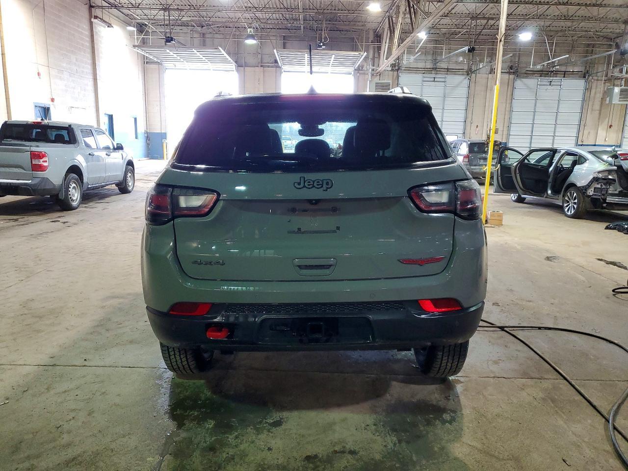 2023 Jeep Compass Trailhawk - Фото 6