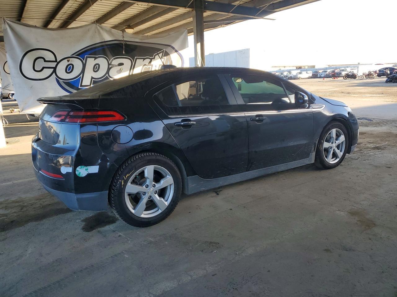 2015 Chevrolet Volt - Фото 3