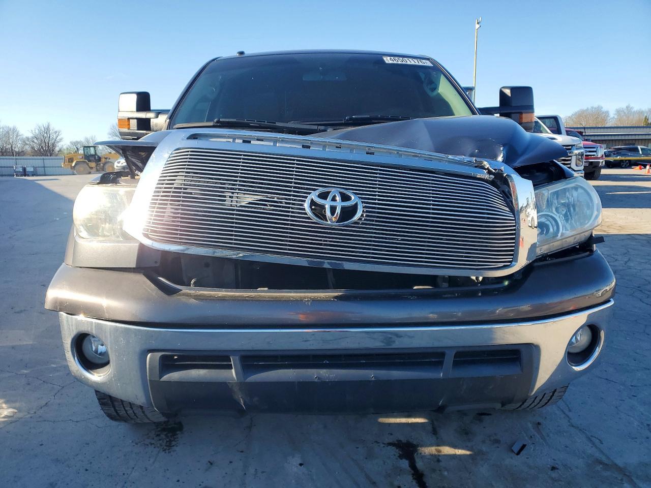 2011 Toyota Tundra Grade - Image 5