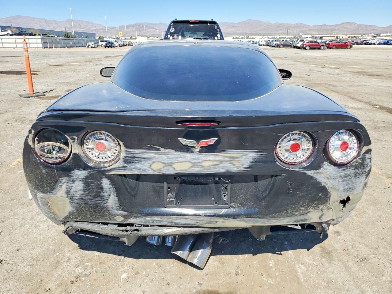 2005 Chev Corvette - Фото 6